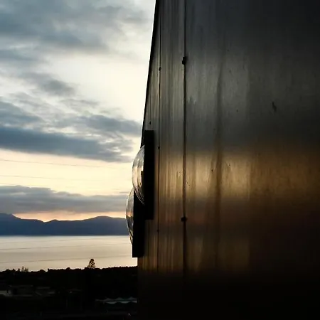 Campismo de Luxo Container Terrasini